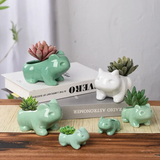 Mini Bulbasaur Flowerpot